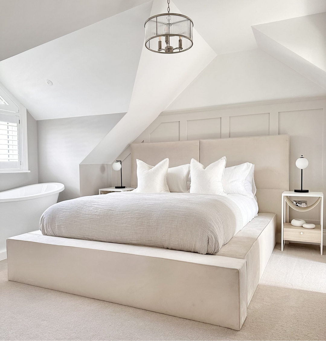 Mila Chunky Piped Bed